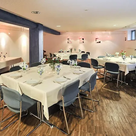 Gaestehaus Abz Hotel *