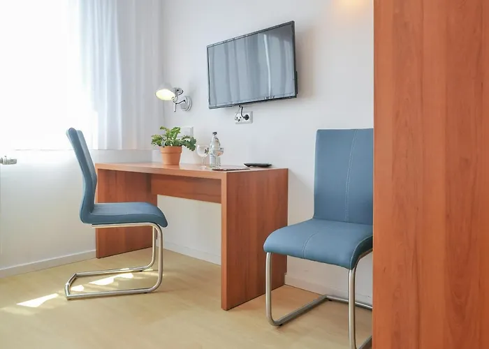 Hotel Gaestehaus Abz *