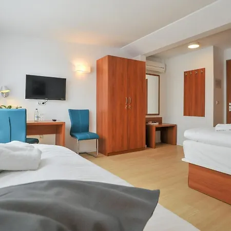 Hotel Gaestehaus Abz *